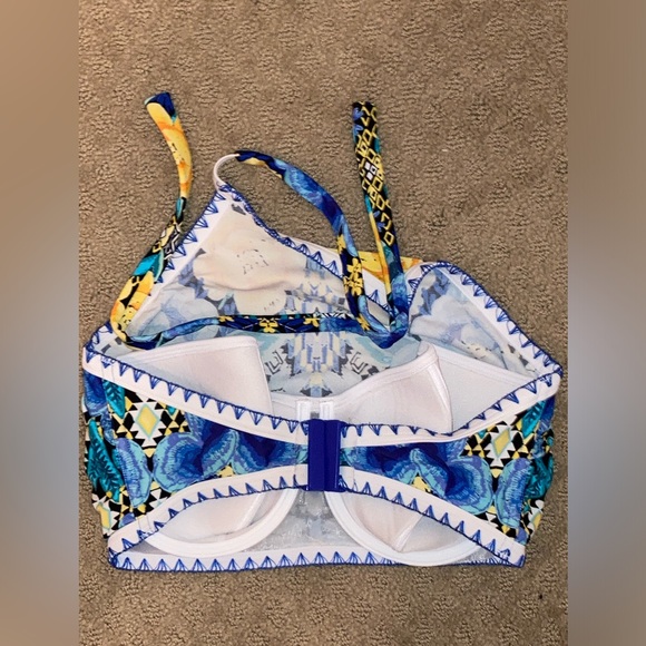 Blue Floral Halter Two Piece Swim Top - Picture 2 of 3